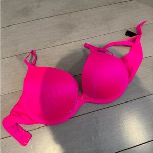 La SENZA 32D Hot Pink Bra with Rhinestone Detail